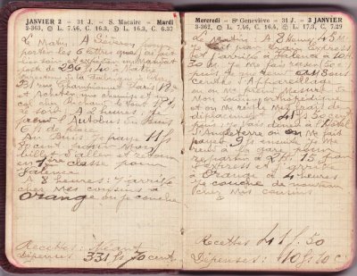 <p>— Mardi 2 JANVIER. Le matin : A Séderon pour porter les 6 lettres que j'ai fait hier soir et expedier u mandat poste de 296 F 40 à Mathé directeur de la fabrique de literie 231 rue Championnet Paris (18°) et acheter une chemise et un col chez Richaud le tout 17 F. Le soir : A 2 heures, je prend l'autobus su Buis 6 F de place Au Buis : je paye 11 F 80 c pour mon billet d'aller et retour en 1ère classe pour Valence A 8 heures : J'arrive chez mes cousins à Orange ou je couche. — Recettes : néant<br class='autobr' />
Dépenses : 331 F 70 cent.</p>
<p>— Mercredi 3 JANVIER. Le matin : A 8 heures 45 m<br class='autobr' />
Je part par train express<br class='autobr' />
et j'arrive à Valence à 10 h<br class='autobr' />
30 m. je me fais raser (50 c)<br class='autobr' />
puis je me rend au Sous<br class='autobr' />
centre d'appareillage<br class='autobr' />
ou on me prend mesure de<br class='autobr' />
mon soutien orthopédique<br class='autobr' />
et on me règle mes frais de<br class='autobr' />
déplacement (41 F 50 c)<br class='autobr' />
Puis je vais diner à l'hôtel<br class='autobr' />
d'Angleterre où on me fait<br class='autobr' />
payer 9 F ensuite je me<br class='autobr' />
rend à la gare pour repartir à 2 h 15 par<br class='autobr' />
l'express et j'arrive<br class='autobr' />
à Orange à 4 heures.<br class='autobr' />
Je couche de nouveau<br class='autobr' />
chez mes cousins. — Recettes :	41 F 50<br class='autobr' />
Dépenses : 10 F 10 c</p>© Essaillon
